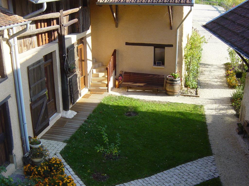 Saint-Genix-sur-Guiers La Parenthese Bed & Breakfast 部屋 写真